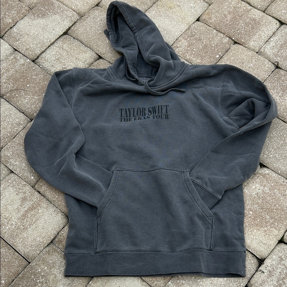 Taylor Swift  Pullover Hoodie - Charcoal Gray